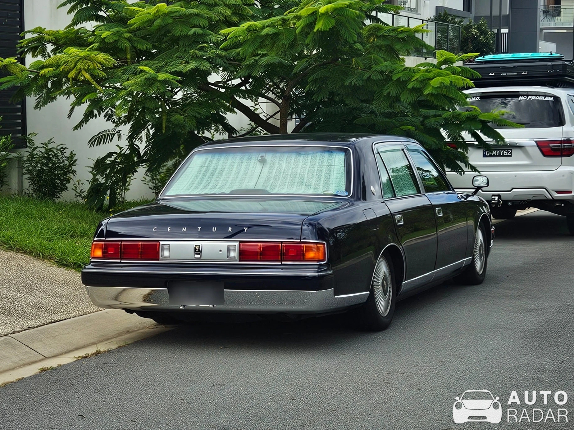 Toyota Century V12 spotted in Burbank