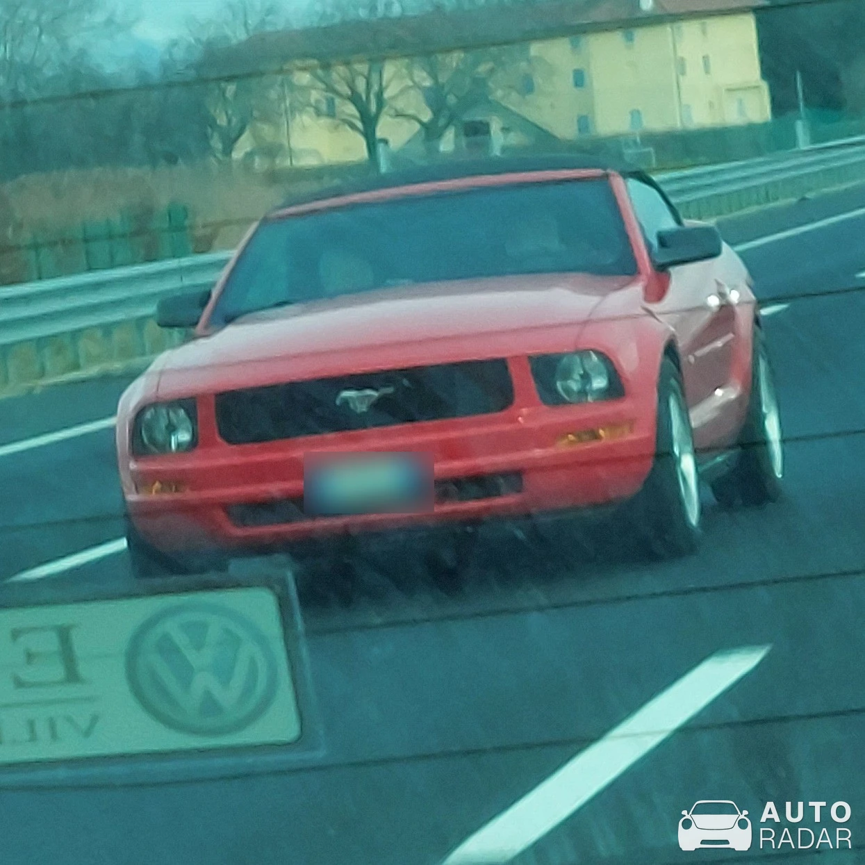 Ford Mustang Cabriolet spotted in Casali Franceschinis, Italia