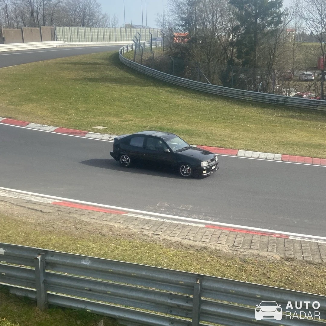 Opel Kadett E GSi spotted in Nürburg