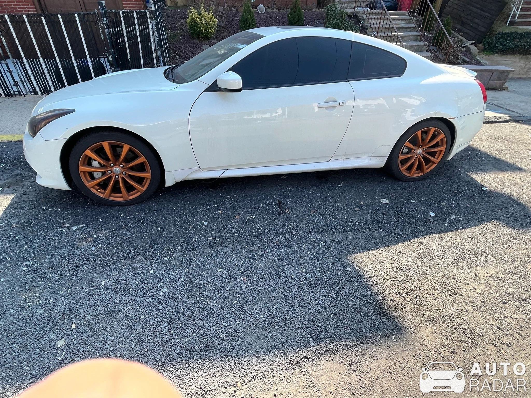 Infiniti G37S spotted