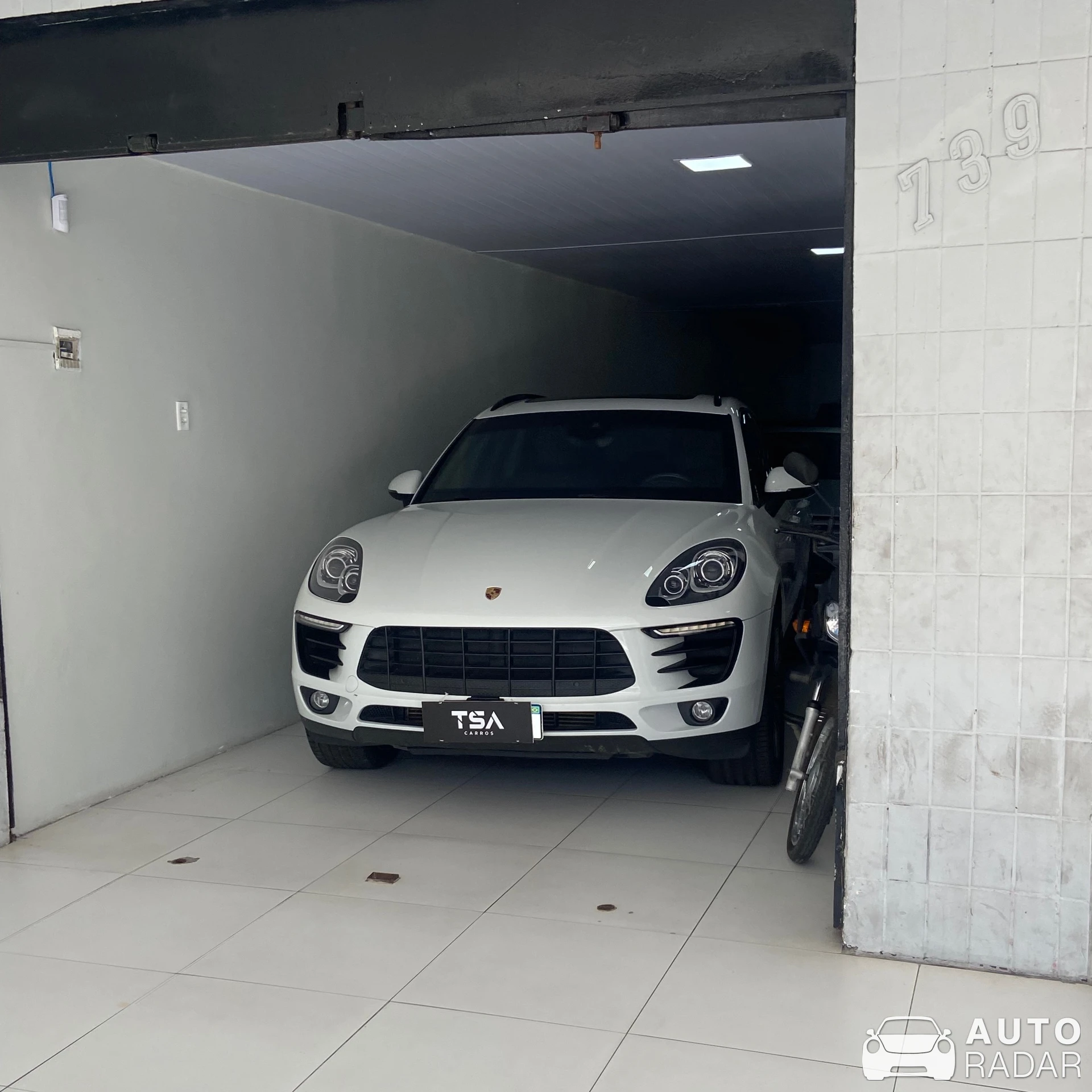 Porsche Macan spotted in Fortaleza, Brazil