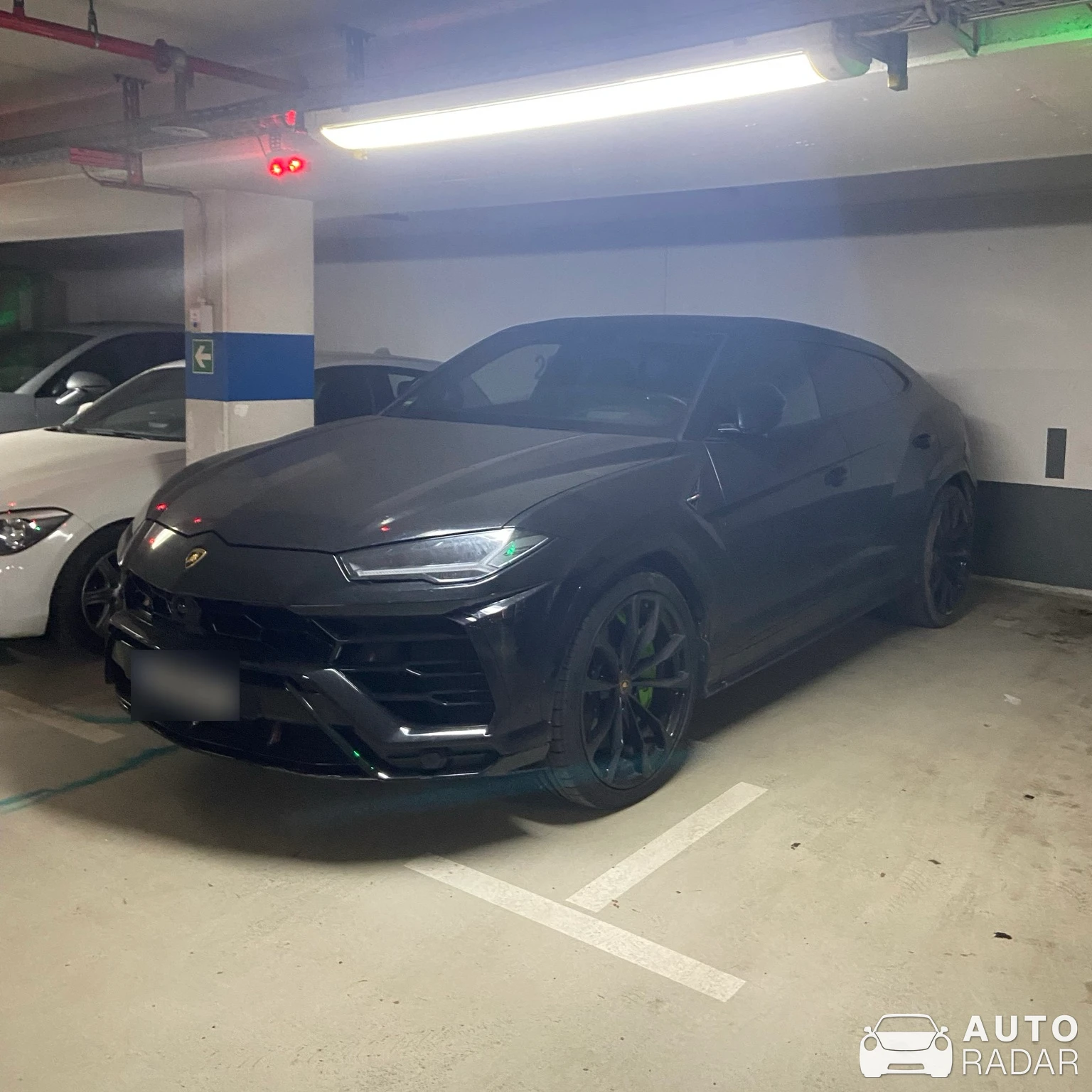 Lamborghini Urus spotted in Köln, Deutschland
