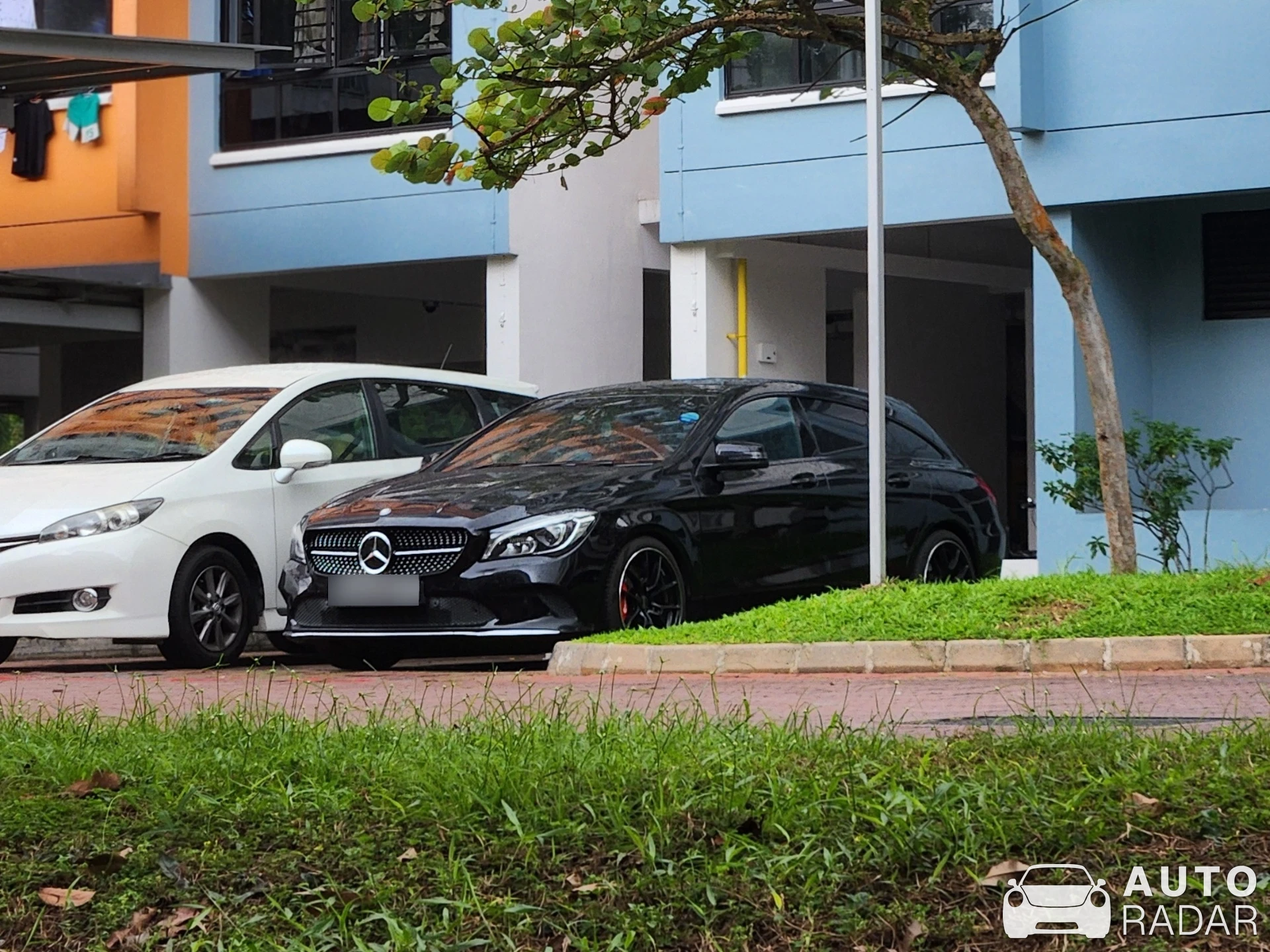 Mercedes-Benz CLA-Klasse X117 Shooting Brake spotted in Singapore