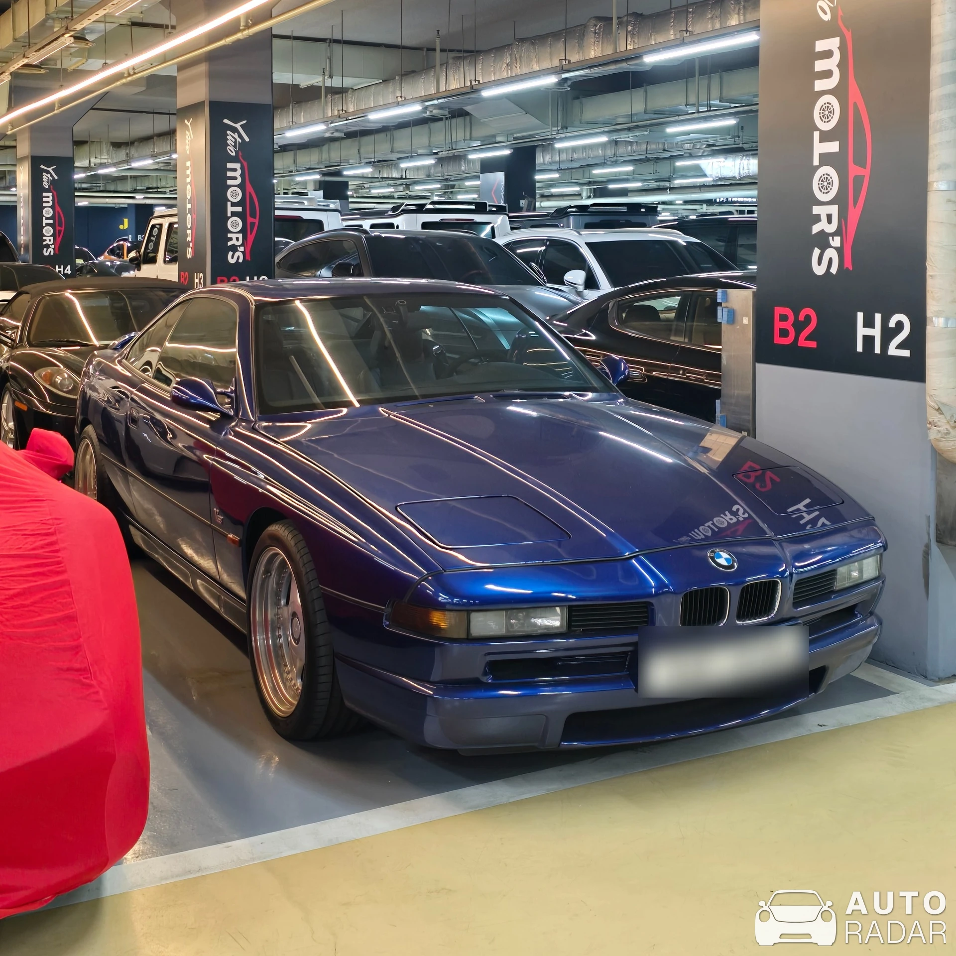 BMW 850i E31 spotted in Seocho District, South Korea