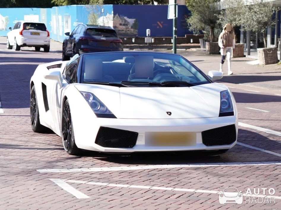 Lamborghini Gallardo LP550-2 Spyder spotted in Laren