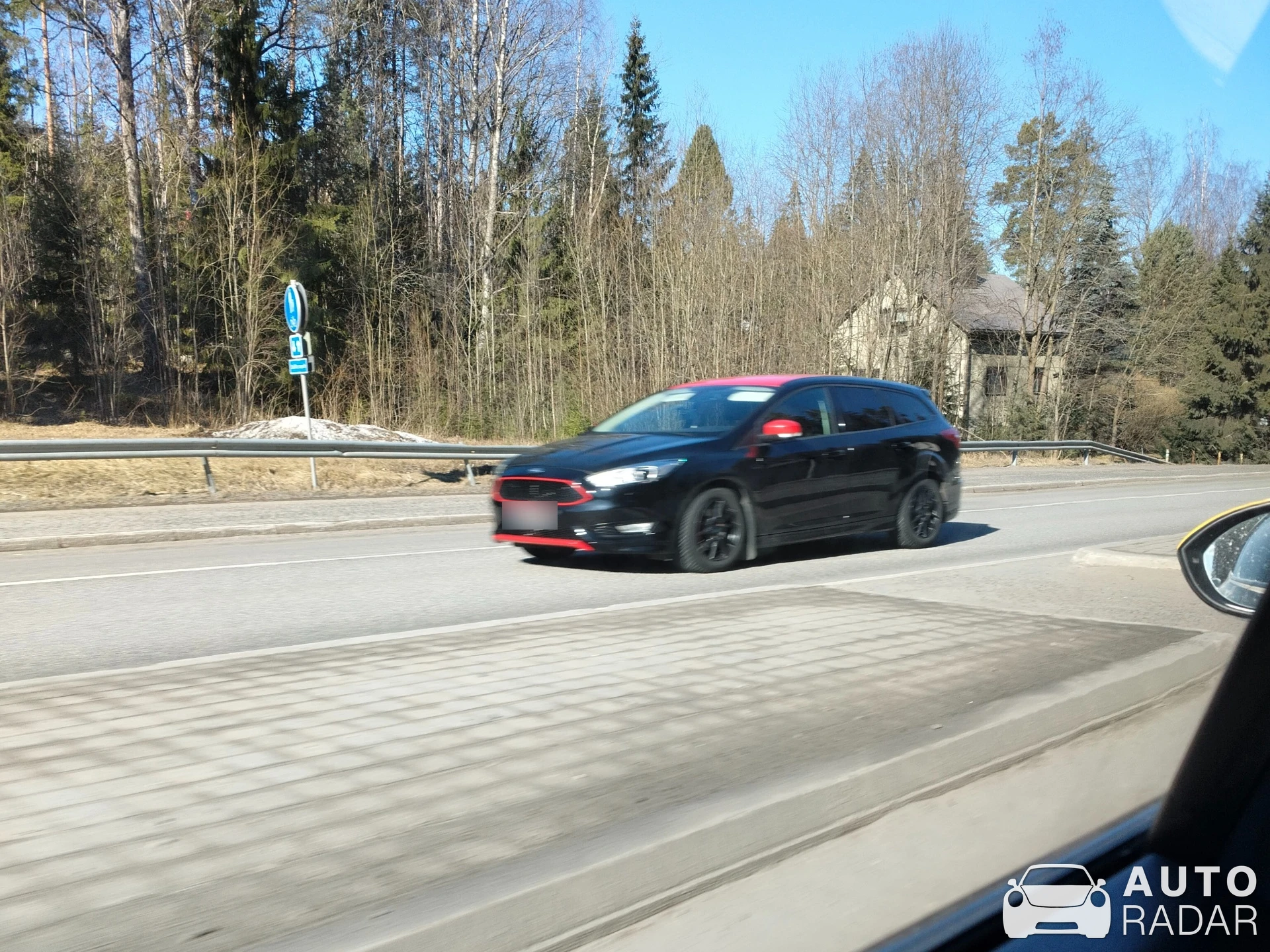 Ford Focus ST Estate 2015 spotted in Vaajakoski