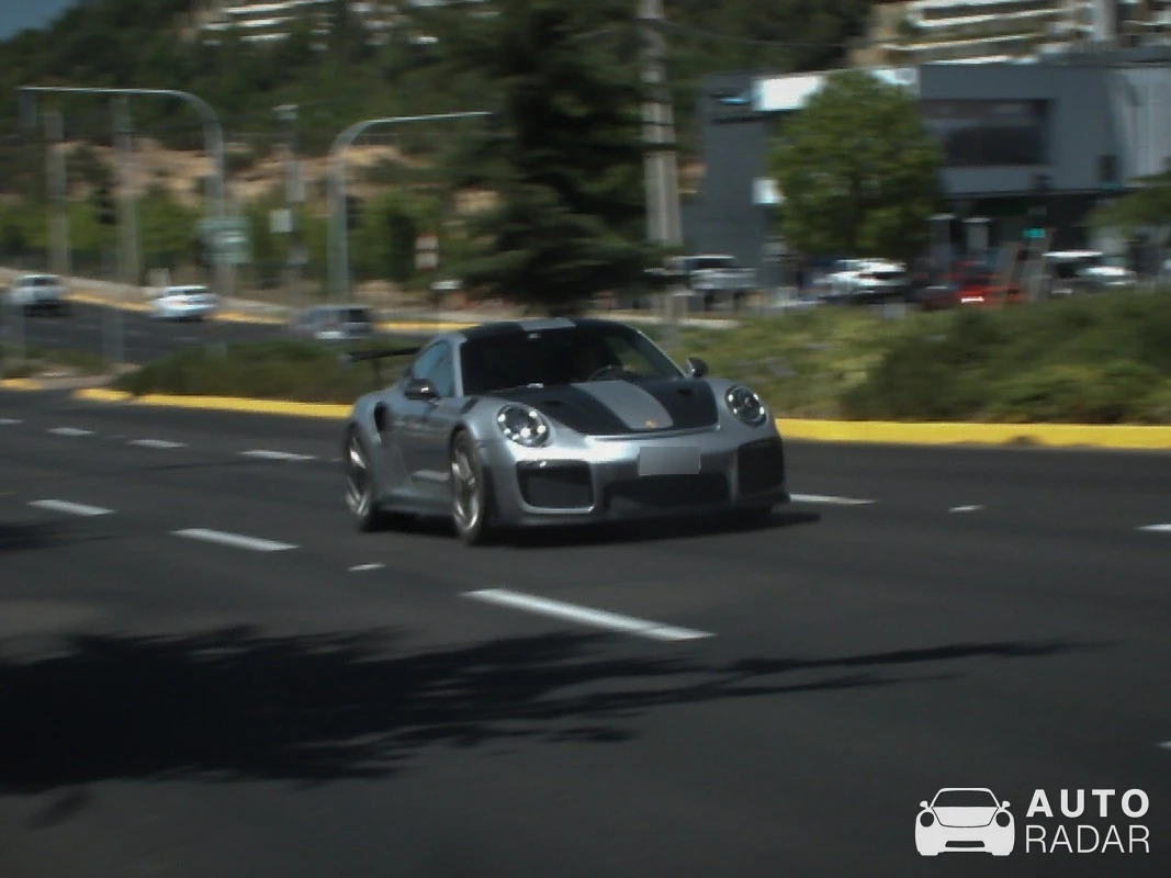 Porsche 991 GT2 RS spotted in Viña del Mar, Chile
