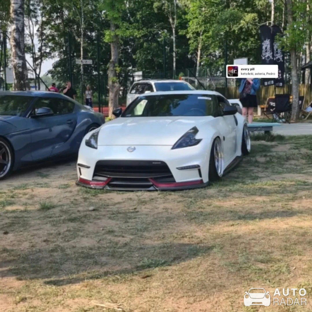 Nissan 370Z spotted in Człuchów, Poland