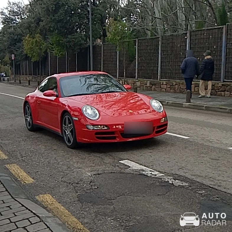 Porsche 997 Carrera S spotted in Madrid, Spain