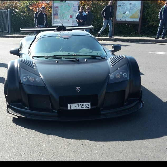 Gumpert Apollo S