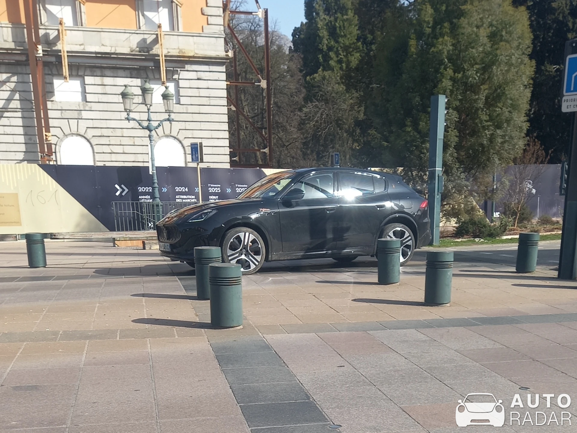 Maserati Grecale Folgore spotted in Annecy