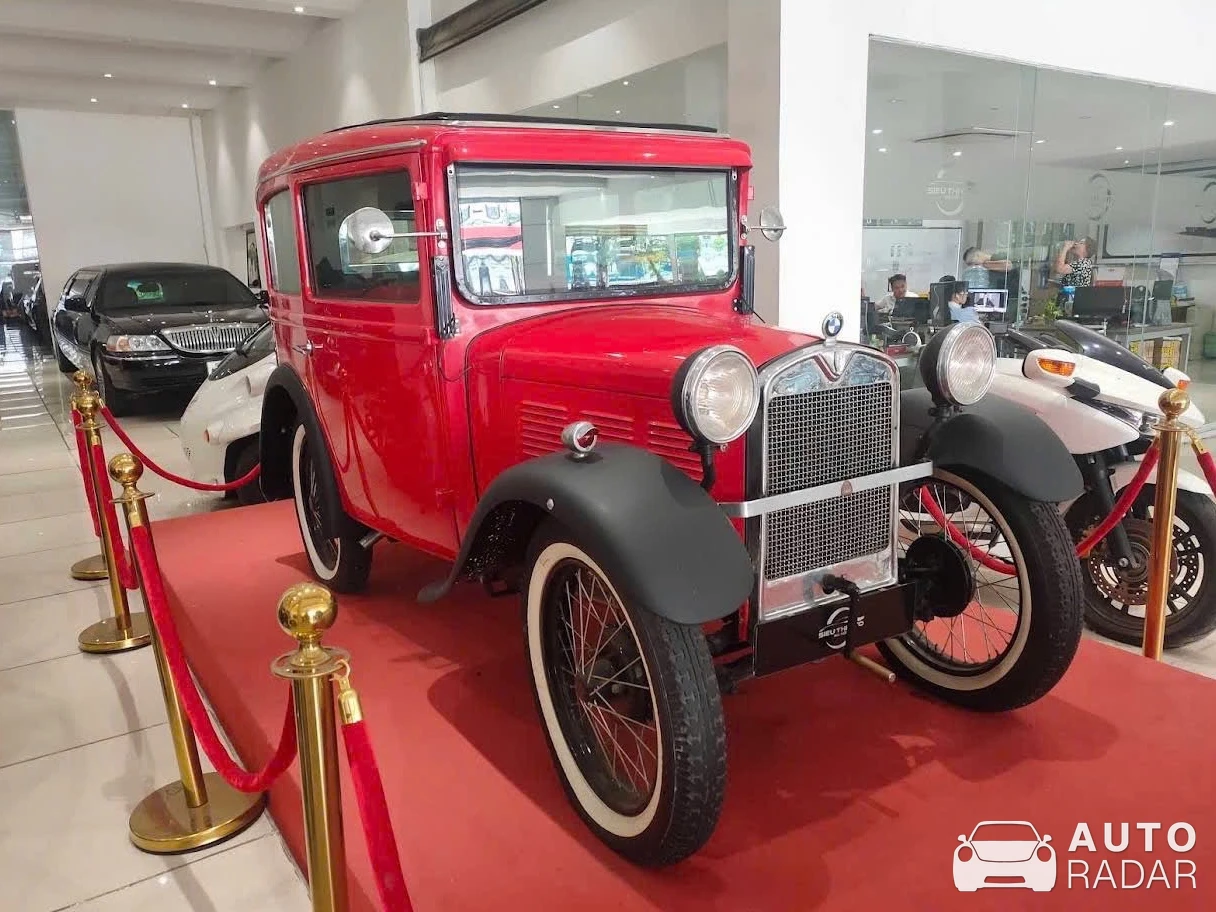 BMW Dixi spotted in Ho Chi Minh City