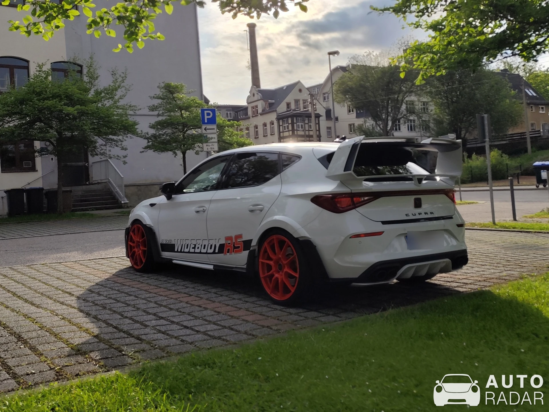 CUPRA Leon Widebody RS spotted in Chemnitz