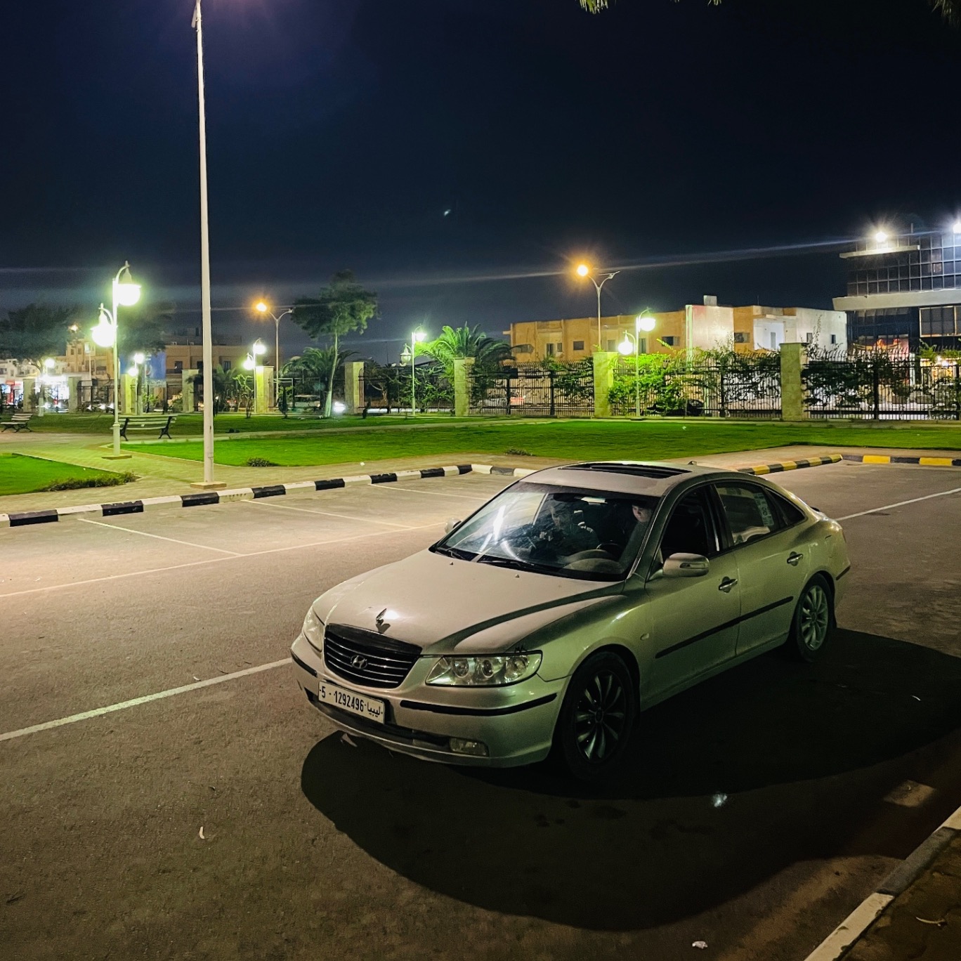 Hyundai Azera