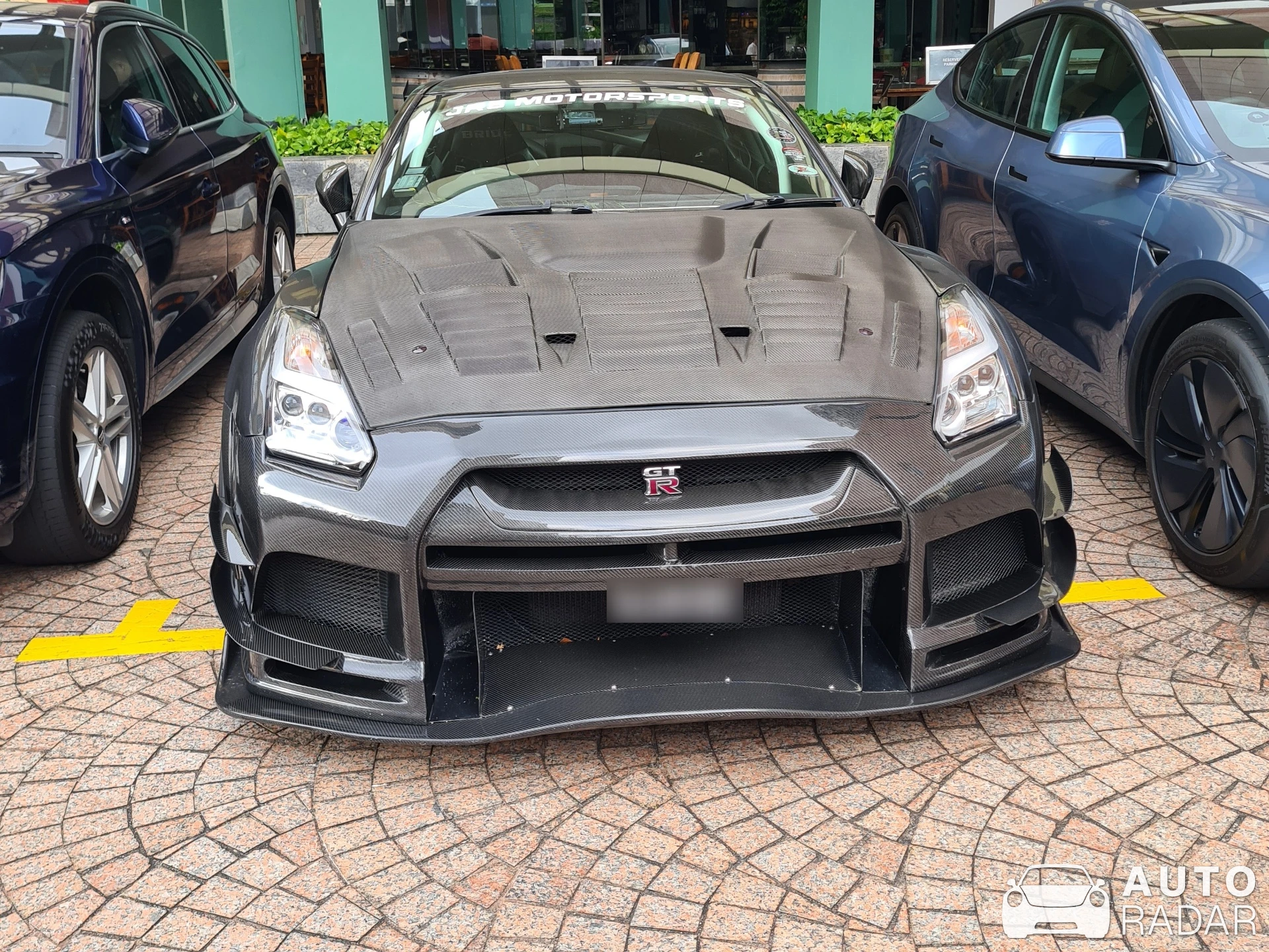 Nissan GT-R R35 Atomic spotted in Singapore