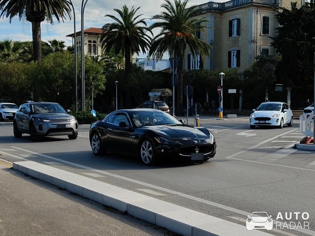 Maserati GranTurismo spotted in San Benedetto del Tronto