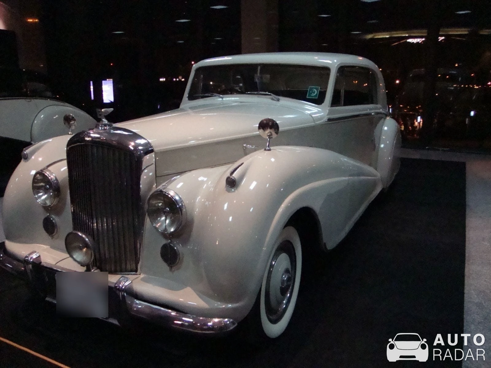 Bentley S2 spotted in Cairo
