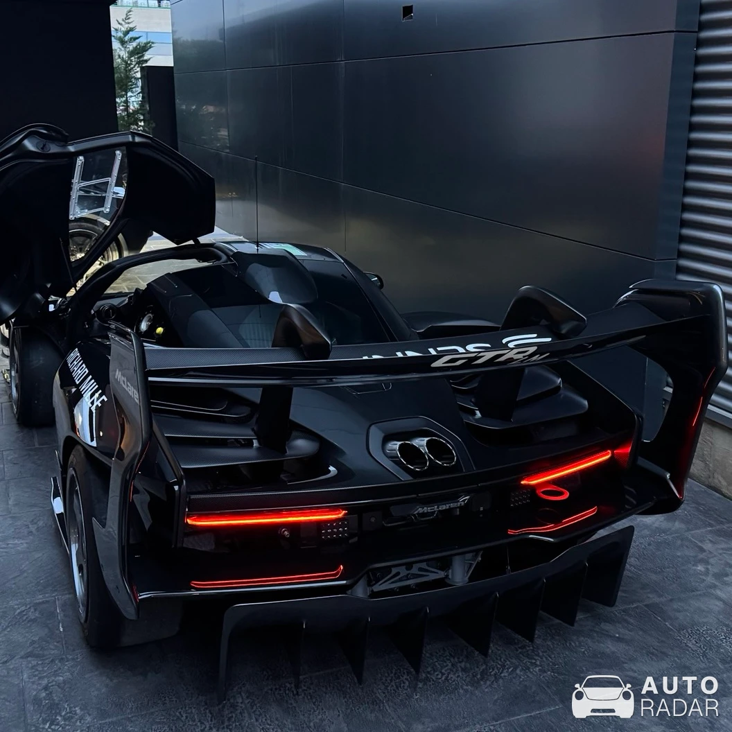 McLaren Senna GTR LM spotted in L'Hospitalet de Llobregat