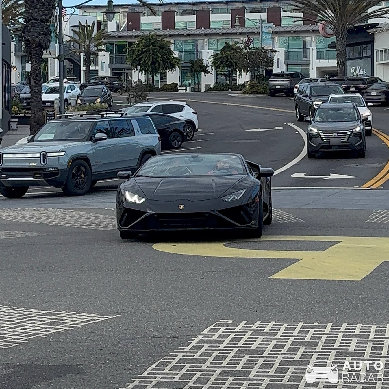 Lamborghini Huracán LP610-2 EVO RWD Spyder spotted in Hermosa Beach