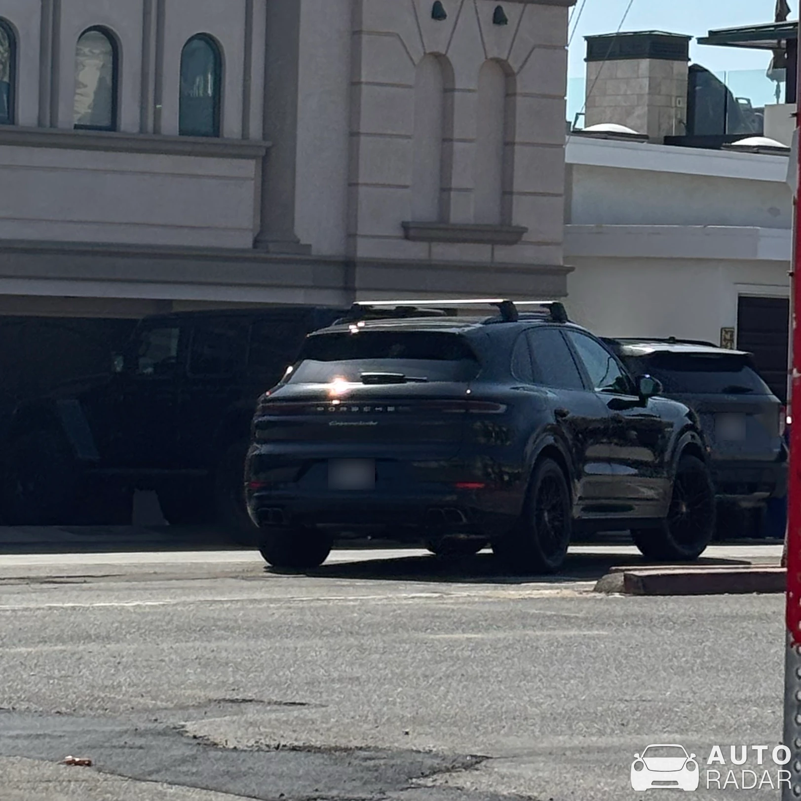 Porsche Cayenne Turbo E-Hybrid spotted in Hermosa Beach