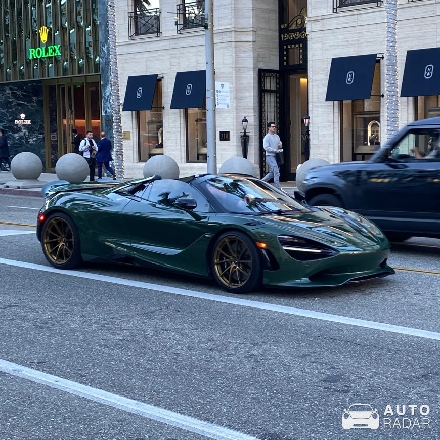 McLaren 750S Spider spotted in Beverly Hills, United States