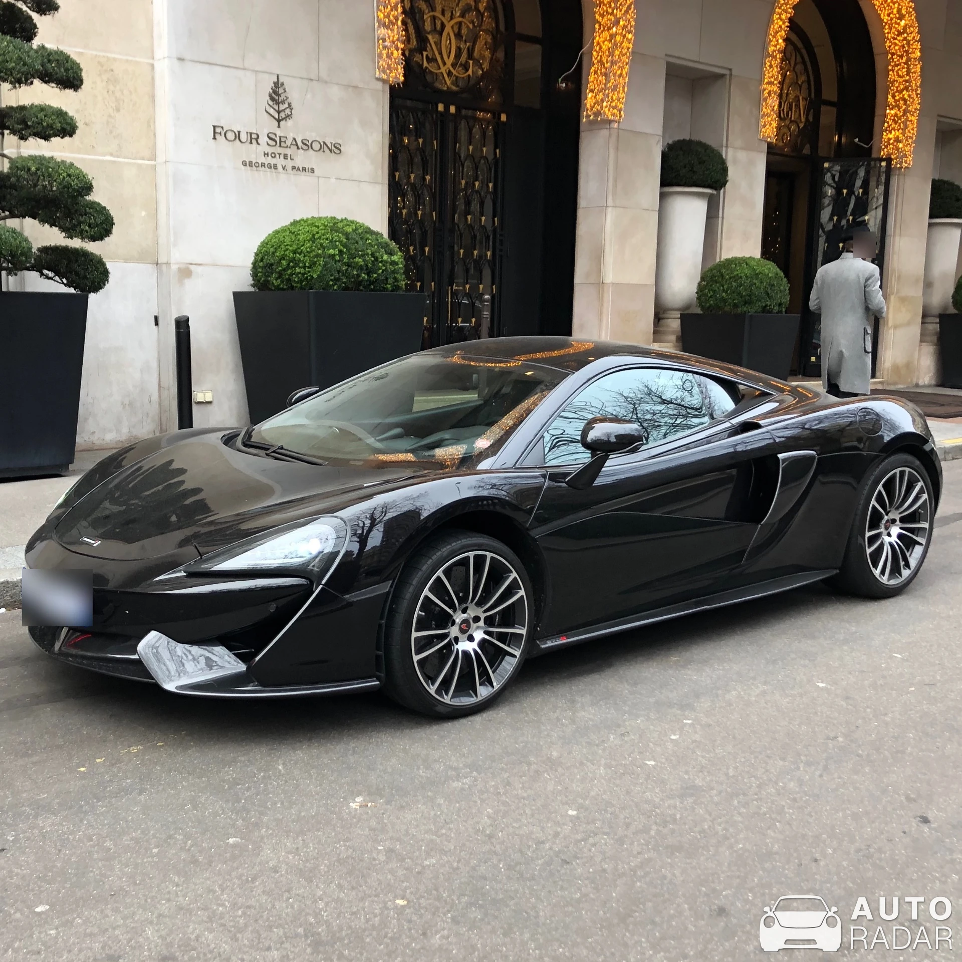 McLaren 570S spotted in Paris, France