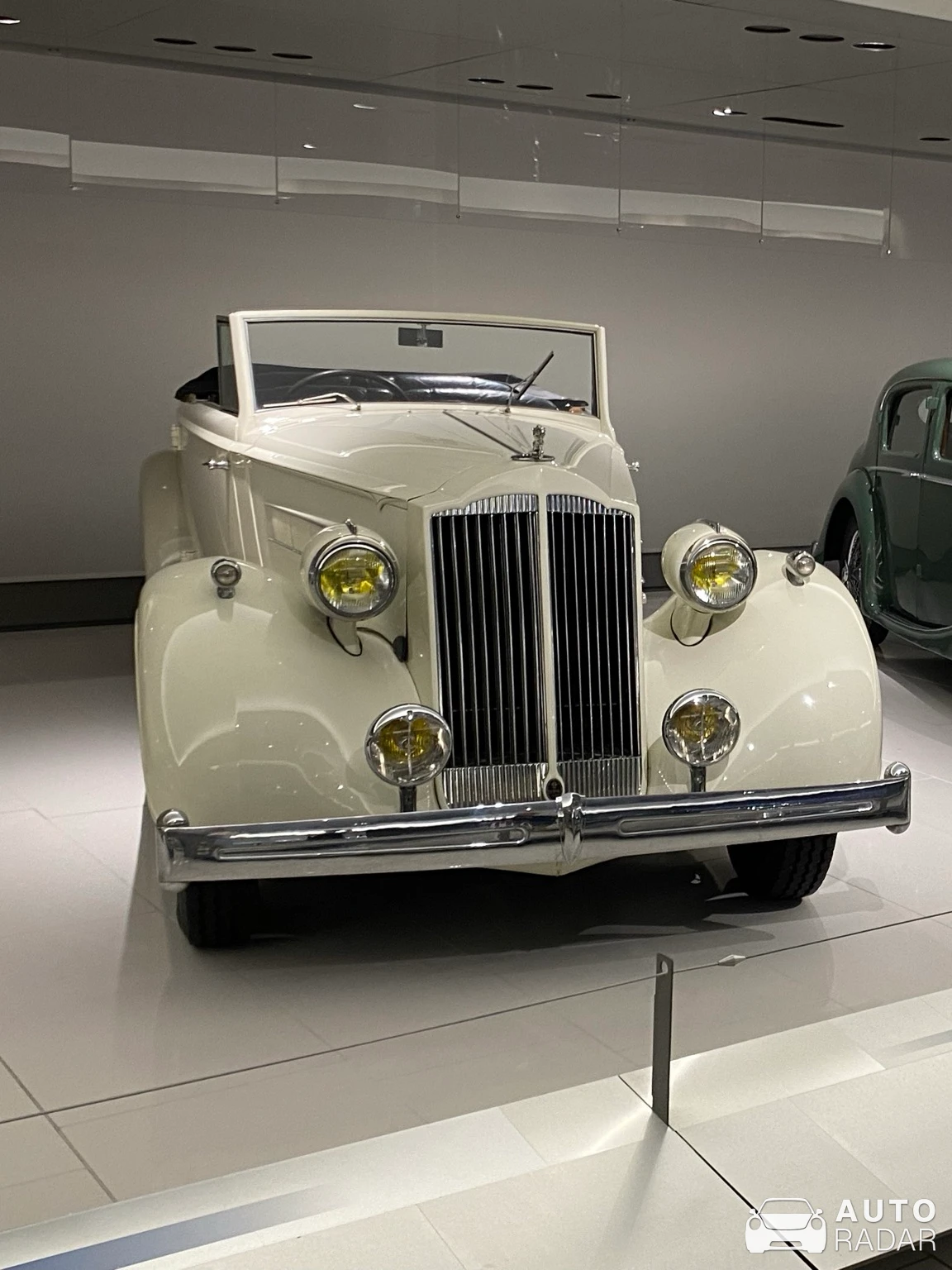 Packard Super Eight spotted in Monaco
