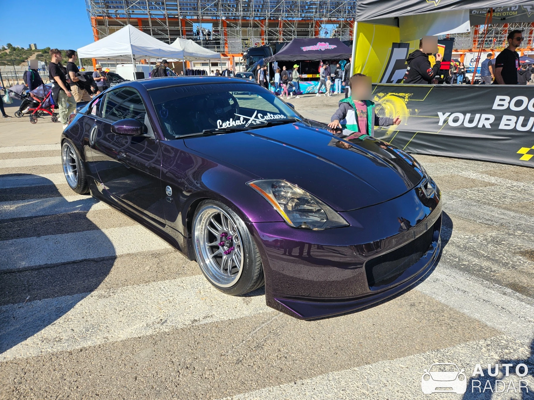 Nissan 350Z spotted in Cheste, Spain