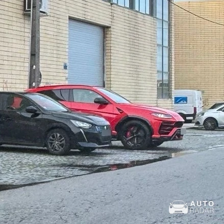 Lamborghini Urus spotted in Moreira, Portugal