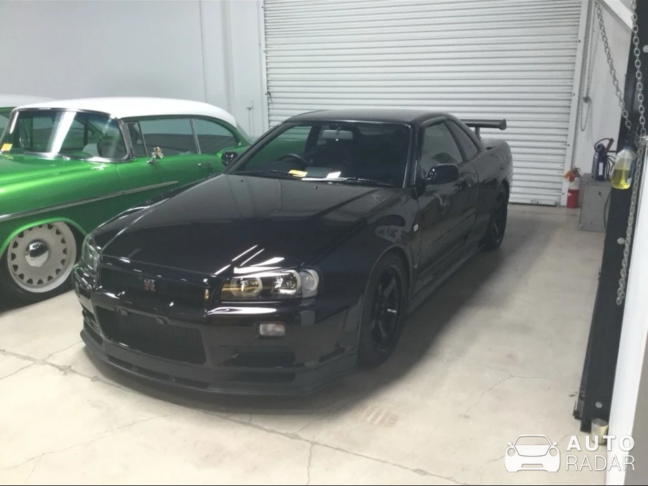 Nissan Skyline R34 GT-R M-Spec Nür spotted in Costa Mesa