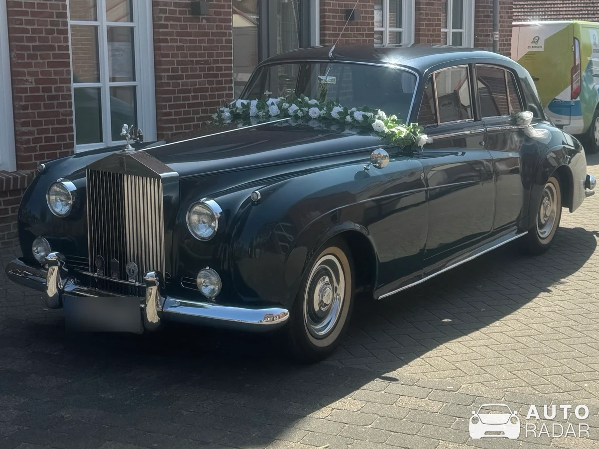 Rolls-Royce Silver Cloud II spotted in Neuenhaus, Deutschland