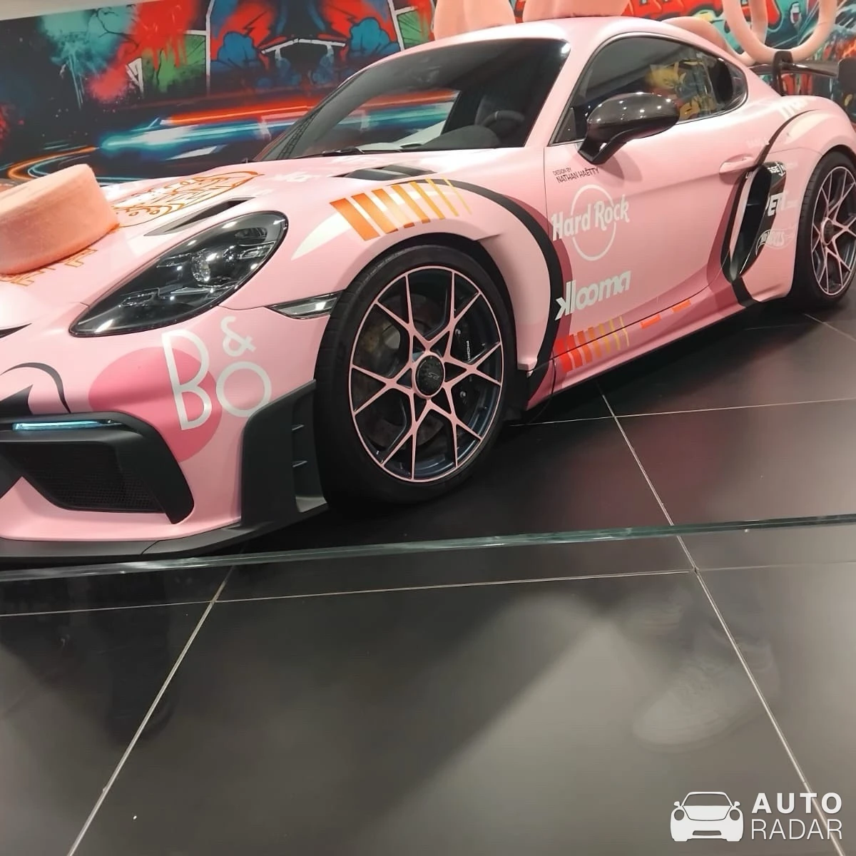 Porsche 718 Cayman GT4 RS spotted in Brussel, België
