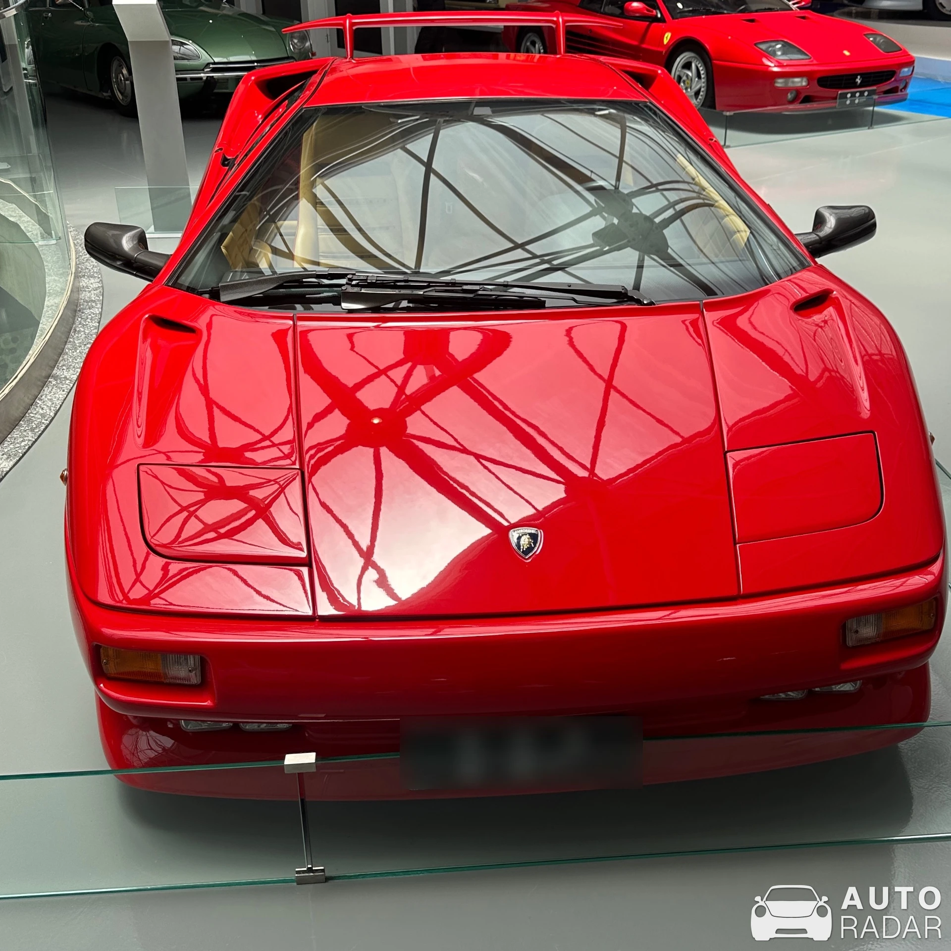 Lamborghini Diablo GT spotted in Campos do Jordão, Brasil