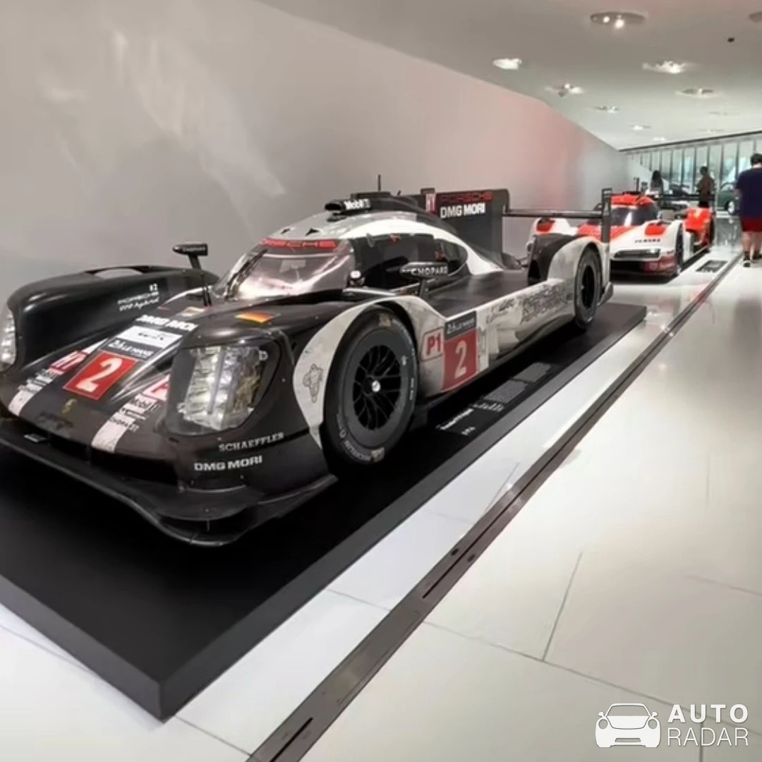 Porsche 919 Hybrid Evo spotted