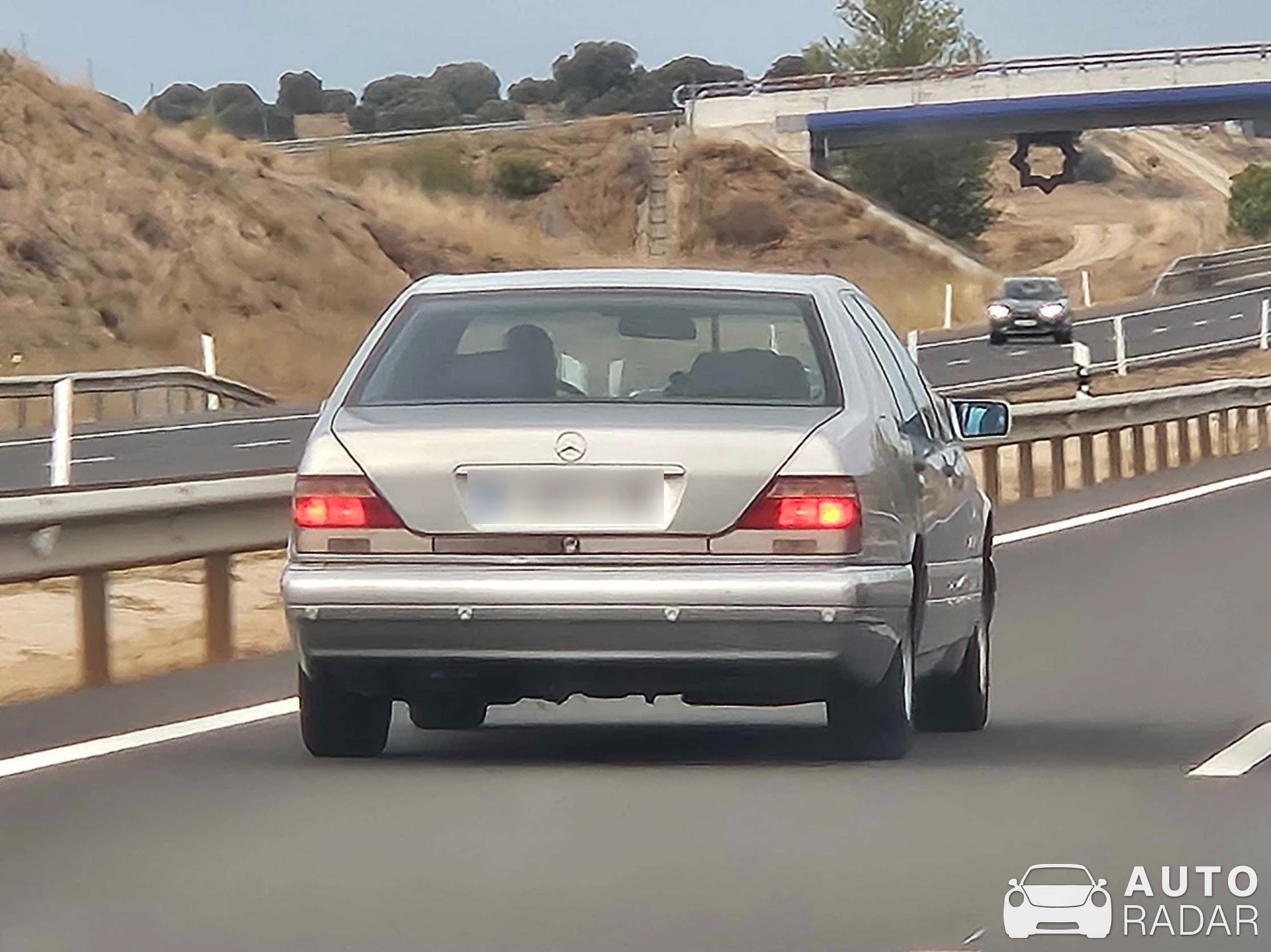 Mercedes-Benz S-Klasse W140 spotted in Villarreal de Huerva, Spain