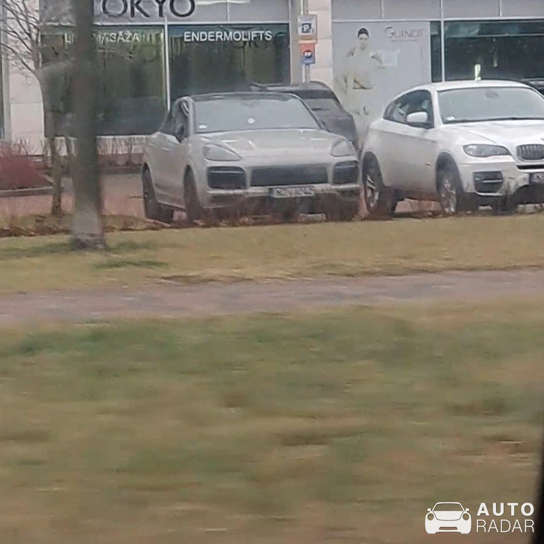 Porsche Cayenne Turbo spotted in Riga, Latvia