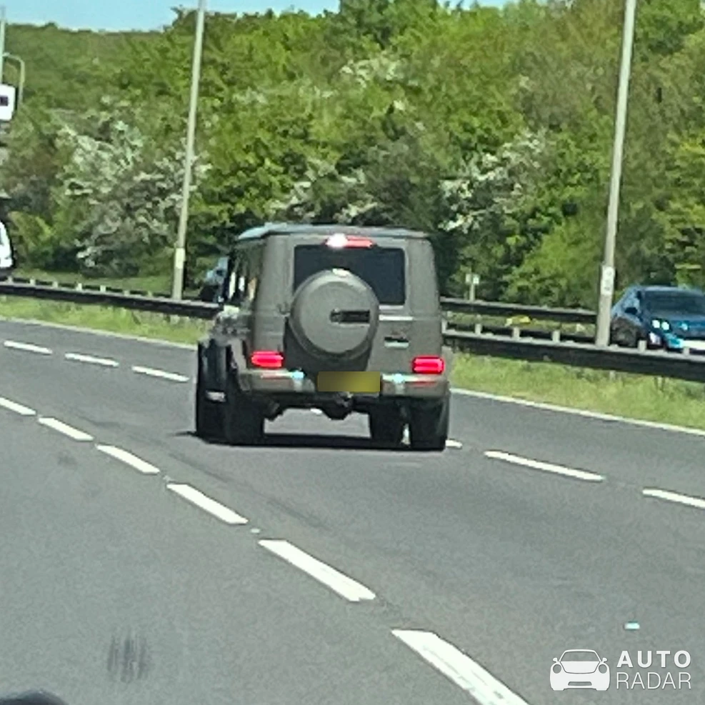 Mercedes-AMG G 63 W463 2018 spotted in Rettendon Common