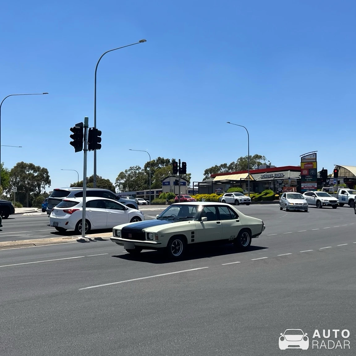 Holden V2 Series II Monaro CV8 spotted in Modbury North