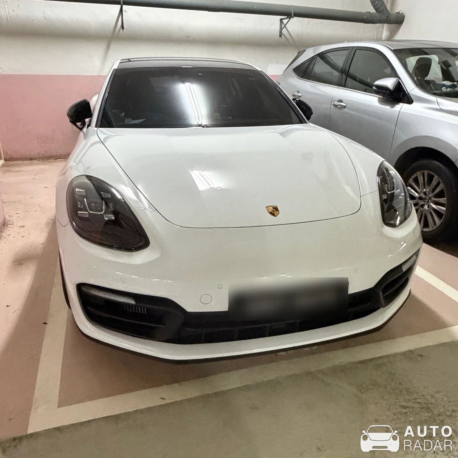 Porsche 971 Panamera Turbo spotted in Singapore, 싱가포르