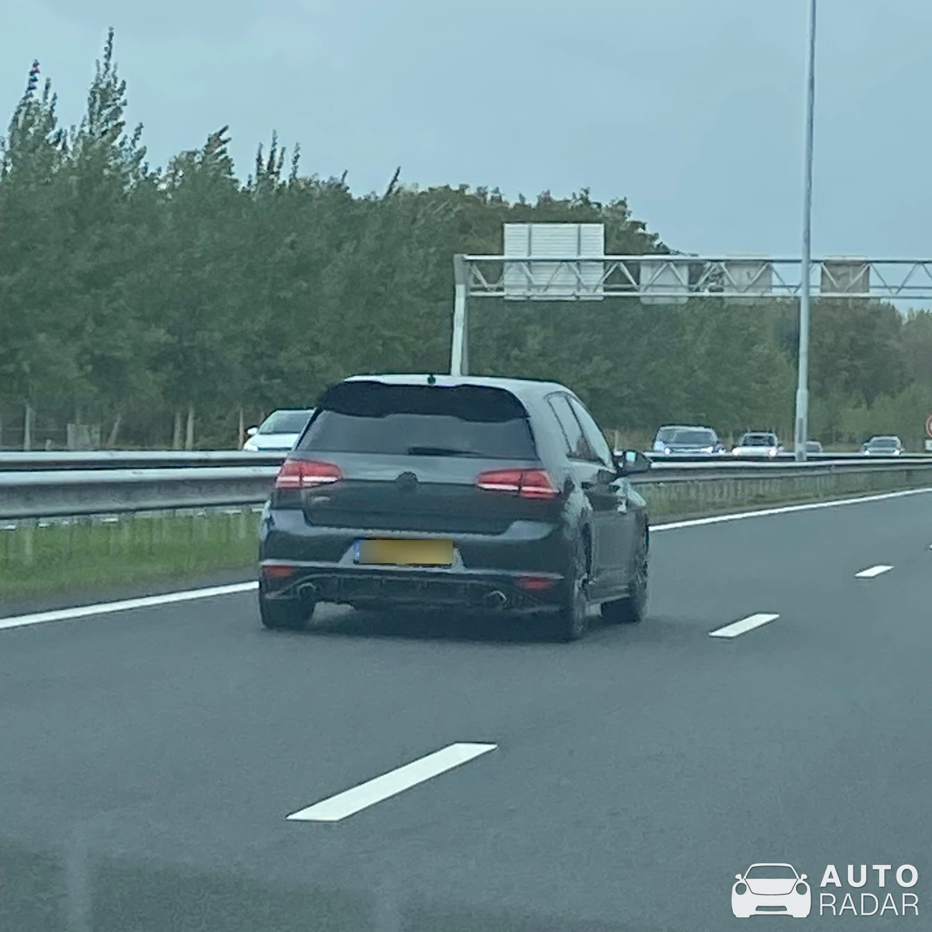 Volkswagen Golf VII GTI spotted in Best