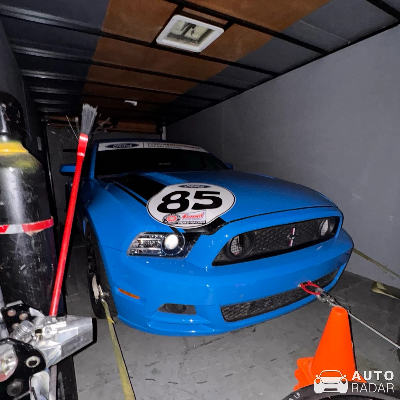 Ford Mustang Boss 302 2013 spotted in Sunbury