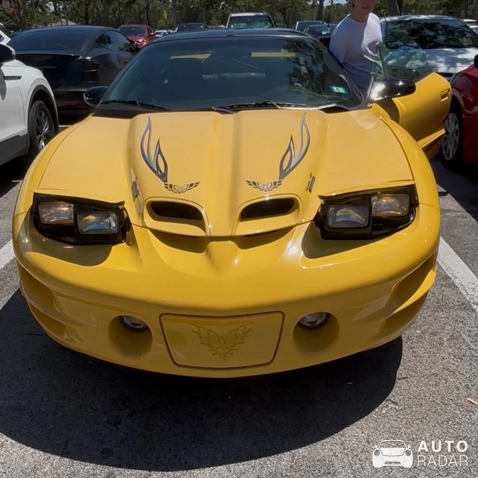 Pontiac Trans Am spotted in Coral Springs