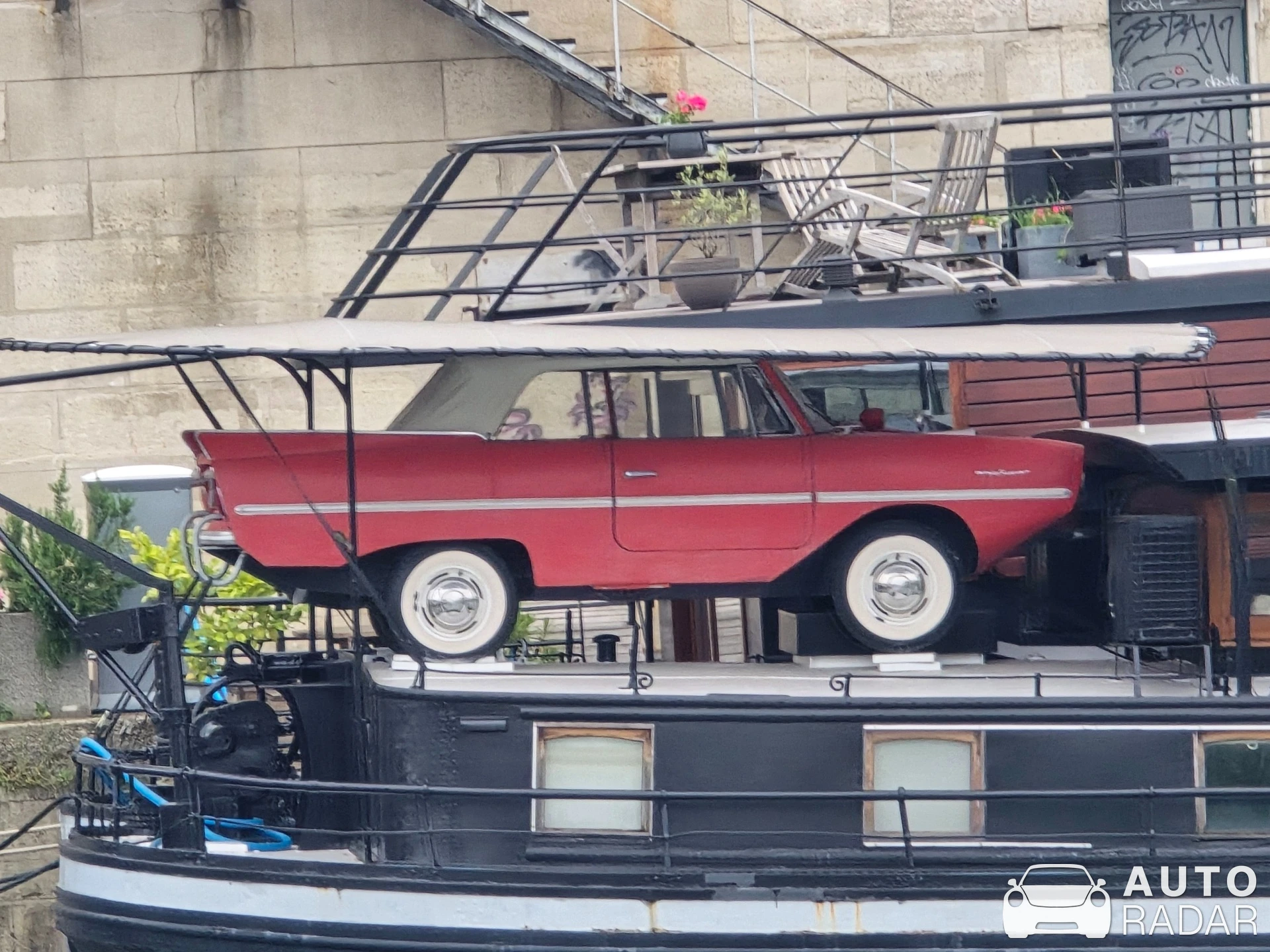 Amphicar Model 770 spotted in Paris