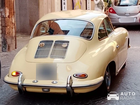 Porsche 356 spotted in Orvieto