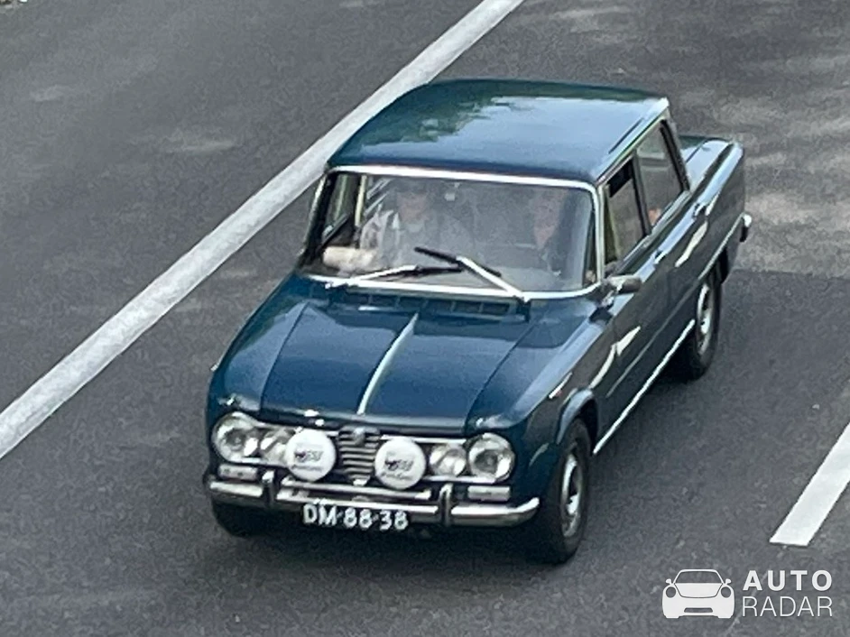 Alfa Romeo Giulia Super 1600 spotted in Dommartin-lès-Toul