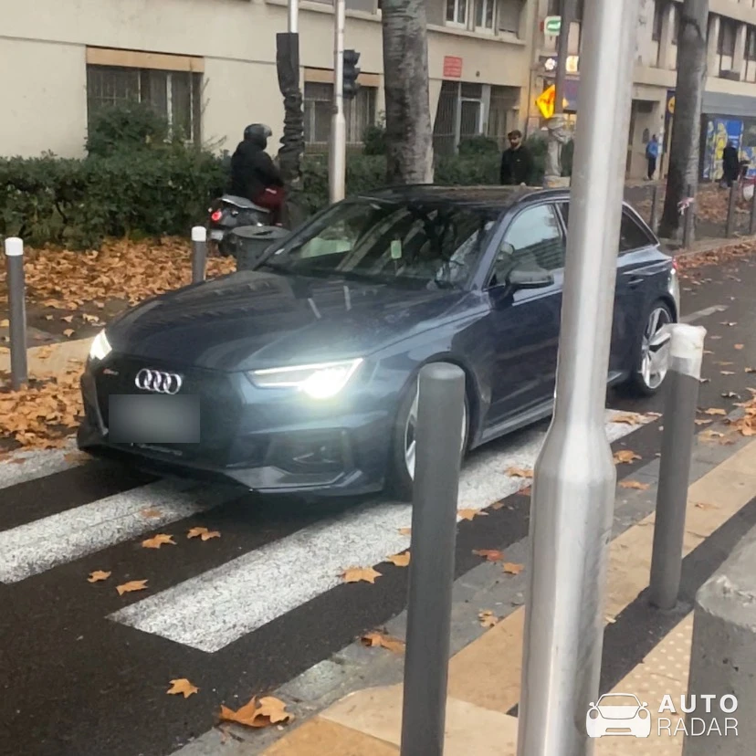 Audi RS4 Avant B9 spotted in Marseille, France