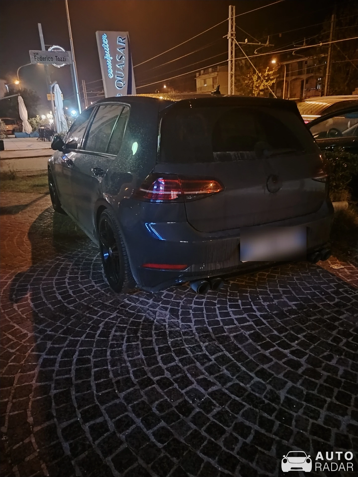 Volkswagen Golf R MkVII spotted in Senigallia