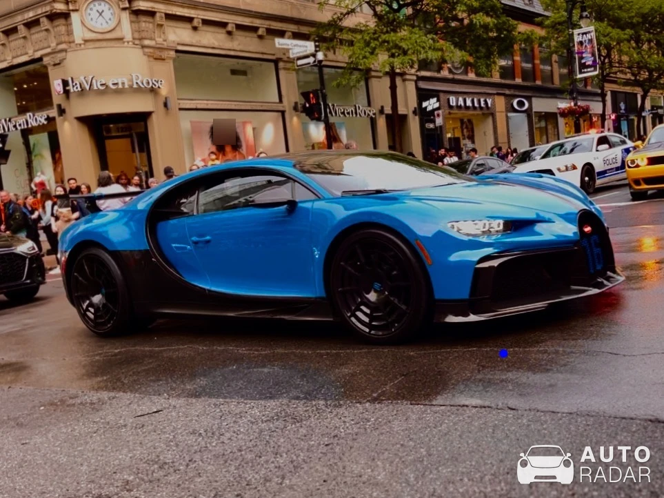 Bugatti Chiron Pur Sport spotted in Montreal, Canada
