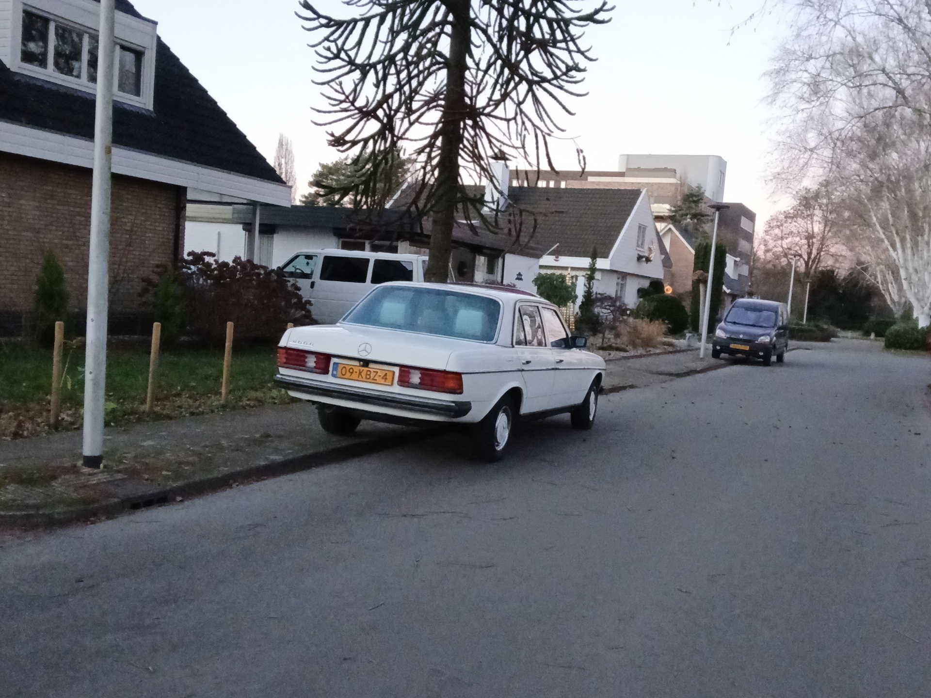 Mercedes-Benz 300D W123
