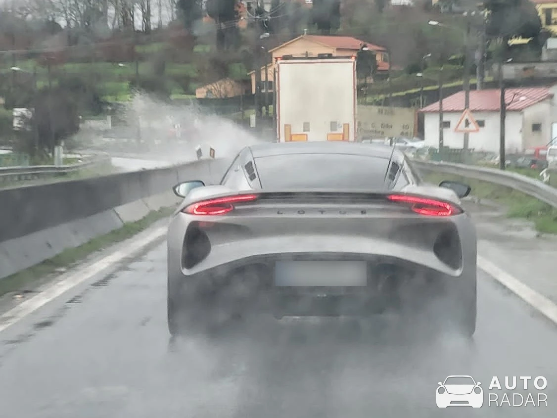 Lotus Emira V6 spotted in Mortágua, Portugal